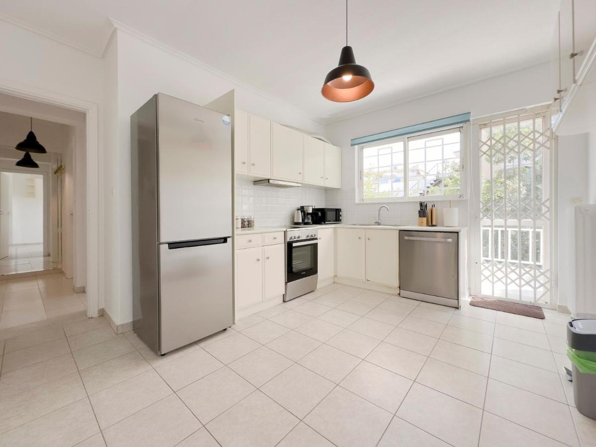Metamorfoseos Spacious 120Sqm Apt In Alimos Athen Eksteriør bilde